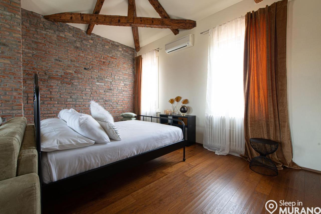 Duomo Murano Apartment With Canal View Kültér fotó